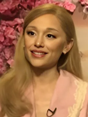 Ariana Grande portrait.